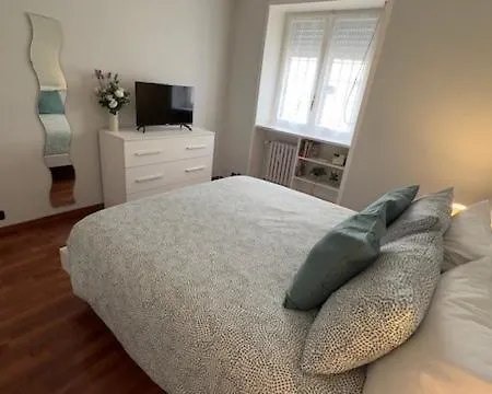 Civico 10 * רומא